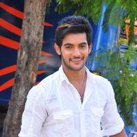 Aadi at Lovely Press Meet - Arrivals - Pictures | Picture 122187